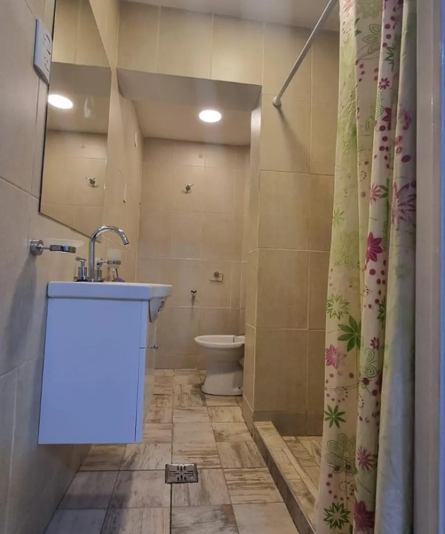 Hostel S&J Mendoza Guaymallén